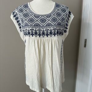 Feathers by Tolani Blue Embroidered Top - Like New
